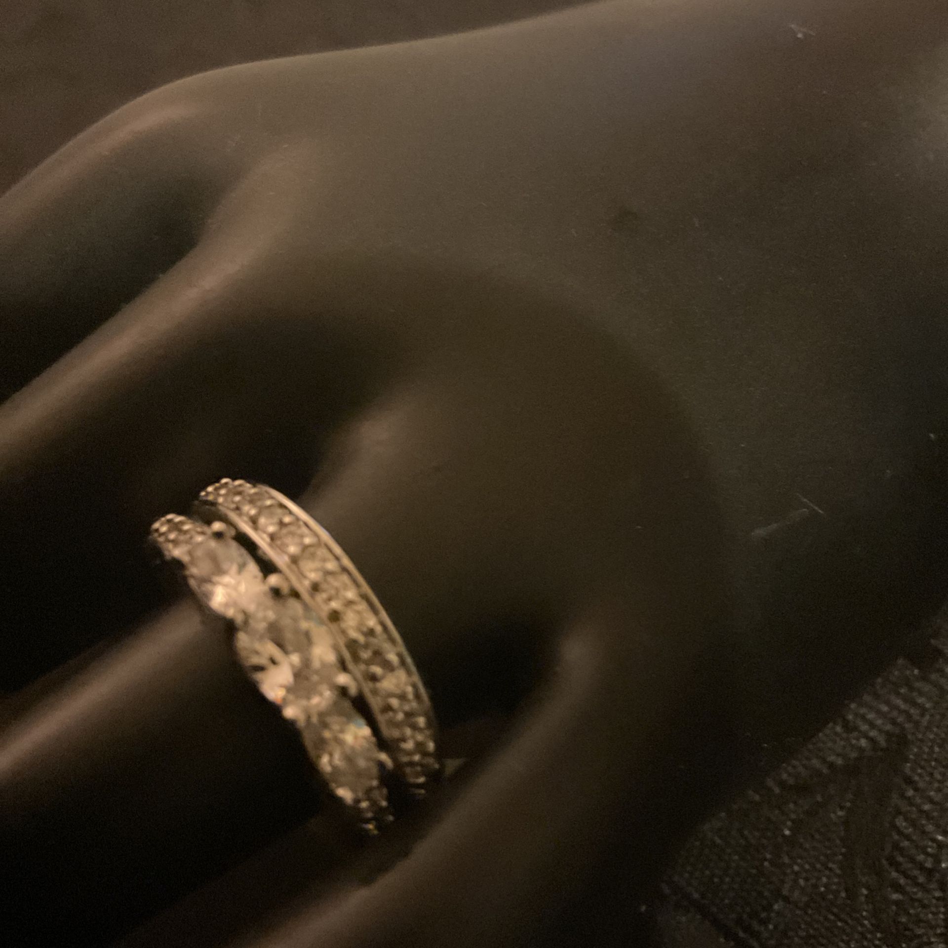 Beautiful Silver 2 Piece Engagement Set…Sizes 7,8,9..NRT