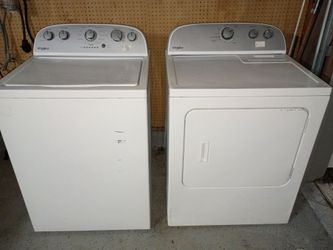 Whirlpool washer dryer set