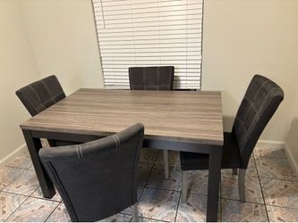 Dinning table