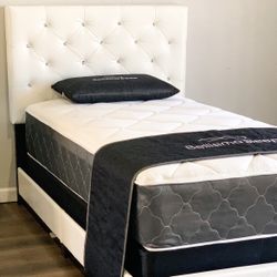 Twin Tufted Bed Plus Twin Plush Mattress (Free Delivery )
