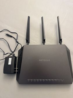 NETGEAR R7000P 1625Mbps 5 Port Wi-Fi Router