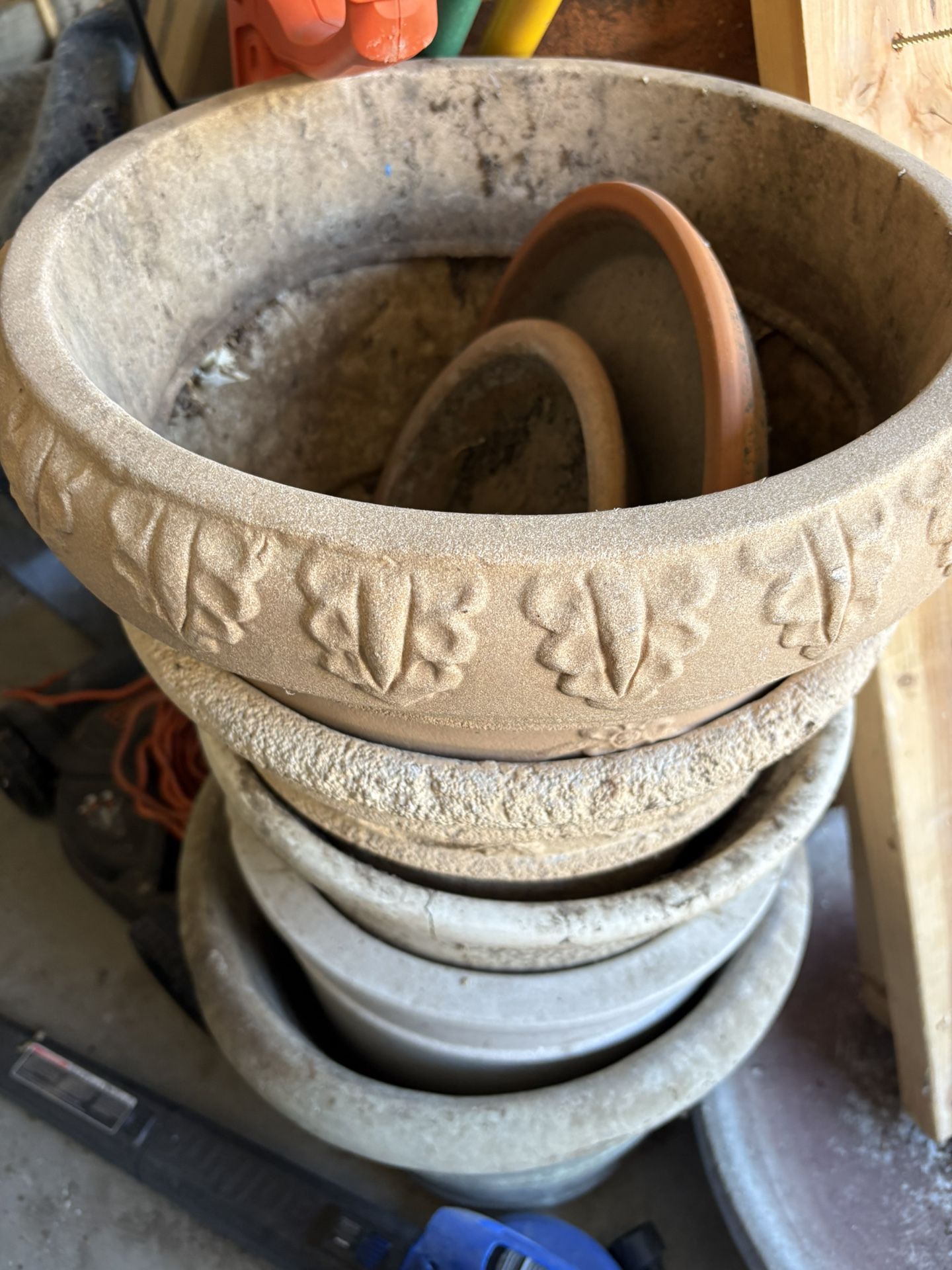 4 Traditional Plastic Planters