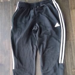 Men's size medium Adidas Active Wear Pants 
