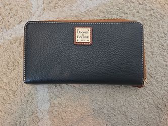 Women's wallet dooney&bourke 1975 new