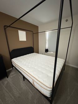QUEEN Bed Frame & Mattress