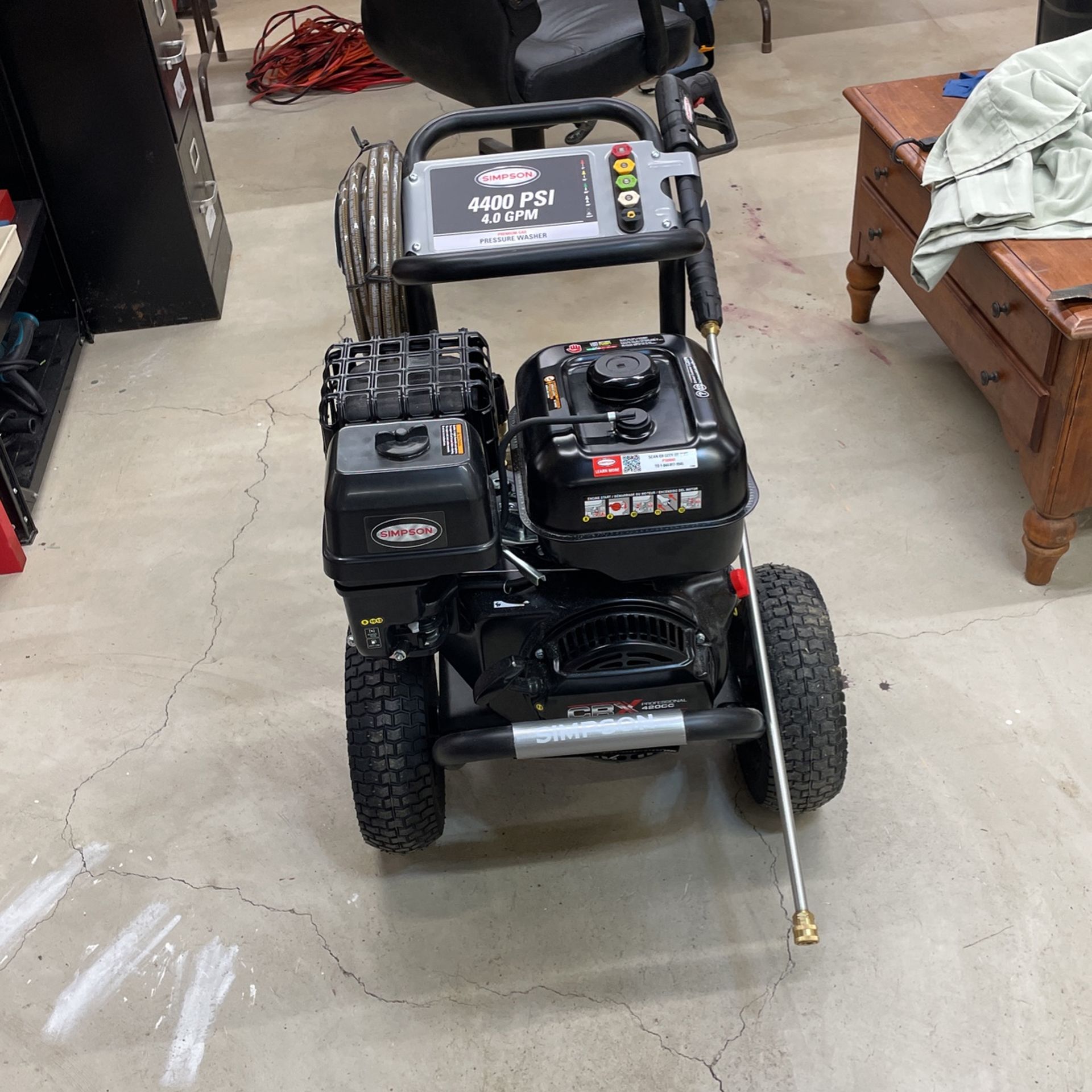 Simpson 4400 PSI pressure Washer