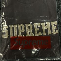 Supreme Tee 