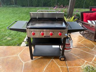 Camp Chef Flat Top Griddle Combo