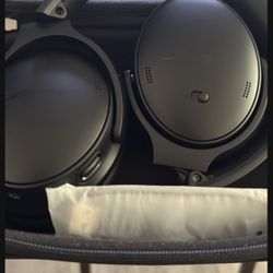 Bose QuietComfort Bluetooth Headphones Over Ear