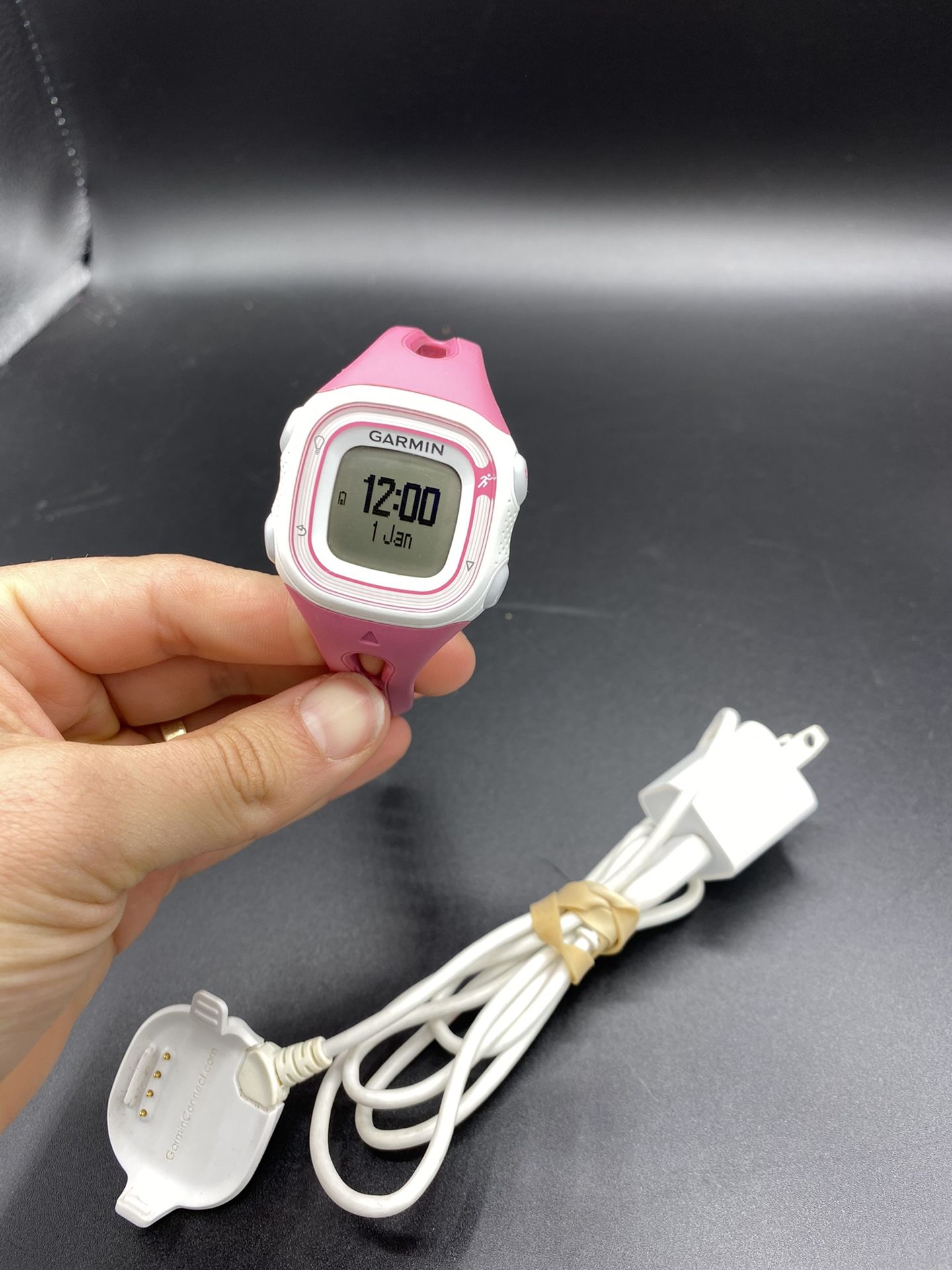 Garmin Forerunner 10 GPS Womens Running Activity Watch Pink White Excellent