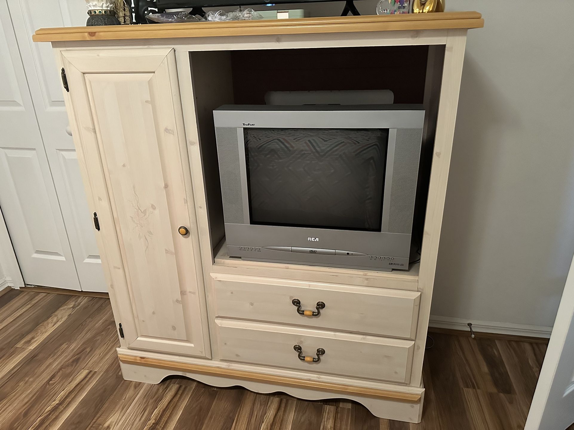 Queen Headboard, Chest, Nightstand and Wall Art - OR BEST OFFER