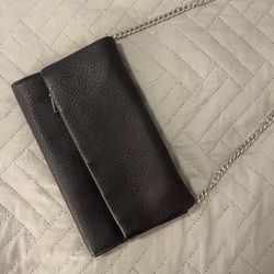 Black Purse 