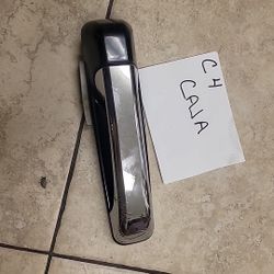 12-20 RAM REAR LEFT DOOR HANDLE CHROME BLACK 1GH271BUAC12-20 RAM REAR LEFT DOOR HANDLE CHROME BLACK 1GH271BUAC
