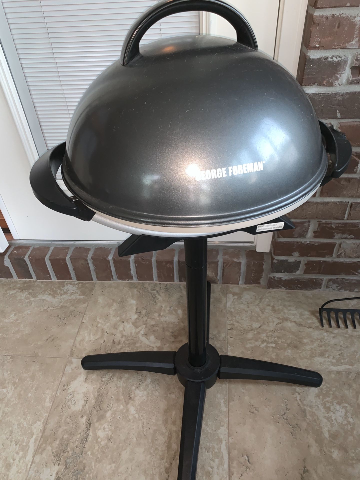 Foreman Indoor/ Outdoor Electric Grill for Sale in Jacksonville