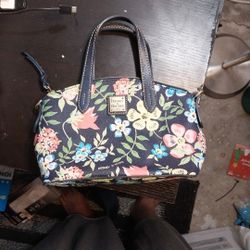 Dooney & Bourke Beautiful vintage floral per se handbag