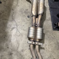 BMW E36 OEM MID PIPE ASSEMBLY