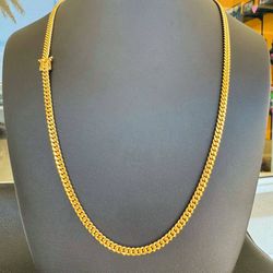 Jewelry Brand New 10k solid yellow gold Miami Cuban link style 24.5” Chain Necklace 30.6 grams 4.2mm