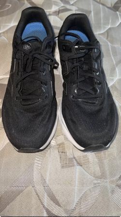 Men’s running shoes size 11.5