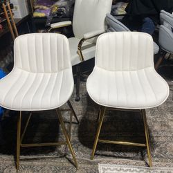 White Chairs 