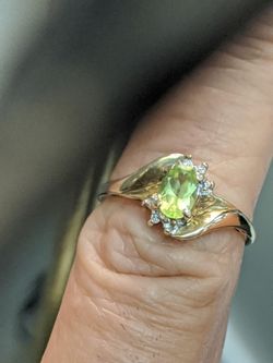 PARADOT AND DIAMOND RING SZ 6 10K