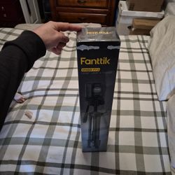 Fanttik D100 Pro Laser Level with Tripod
