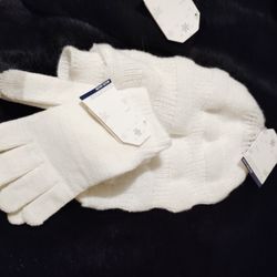 Black White Pink Beanie And Gloves Three Each Pick Up Only