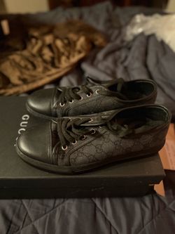 Authentic Gucci GG Supreme Canvas Low Top Sneakers Black US Size 7 With Box