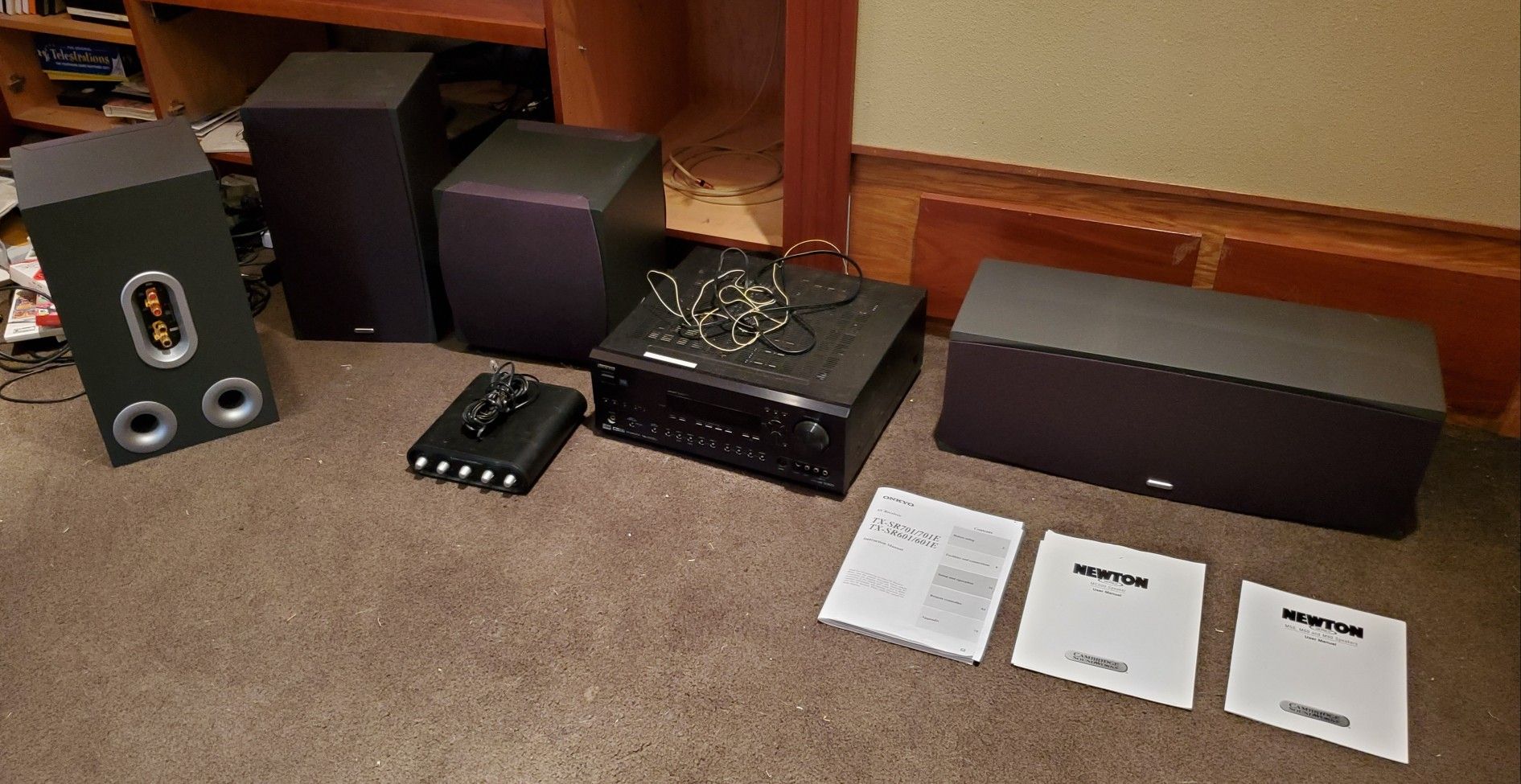 Speakers & receiver (sound system)