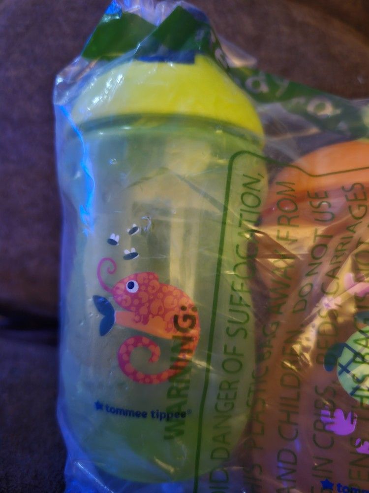 3 Sippy Cups