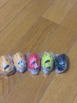 Mizuno glove
