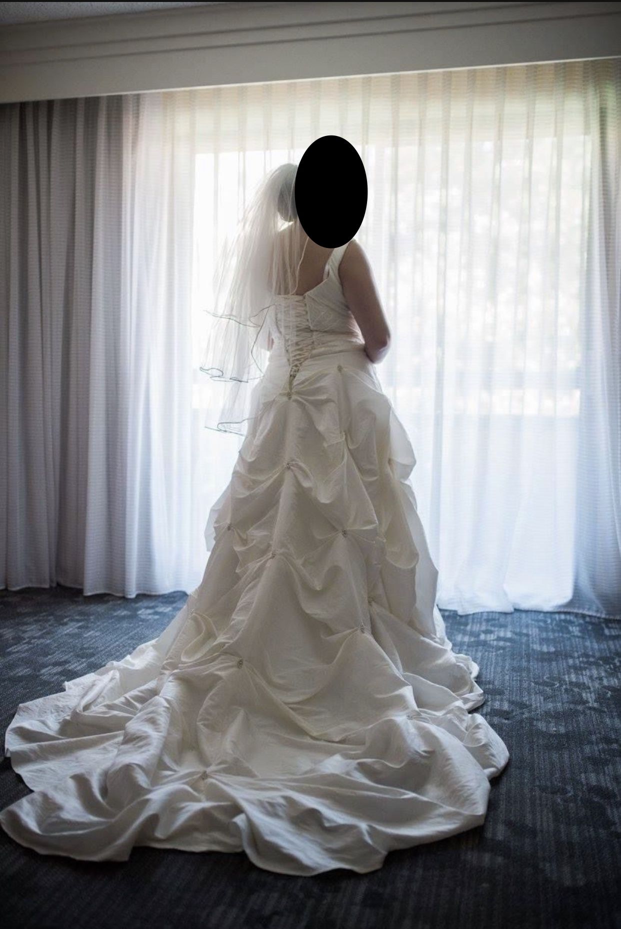 Wedding dress Size 14 (altered)