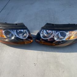 2007 To 2012 Hyundai Santa Fe Black Amber Headlights 