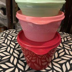 Tupperware 