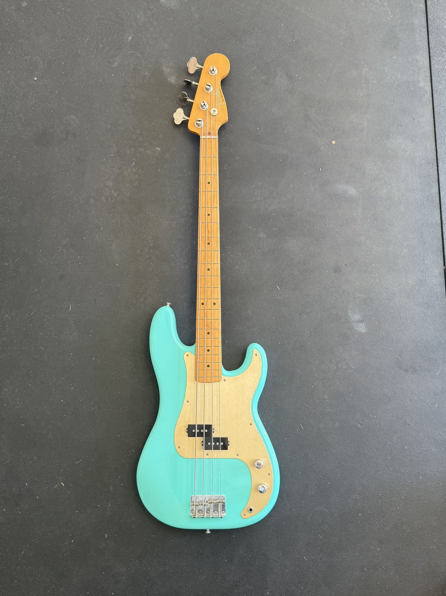 Fender Vintera 50s Precision Bass