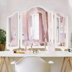 White Vanity Mirror 3 Tier