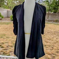 Black Jason Maxwell Petite M Open-Front Cardigan Robe Ruffle Shoulder Blouse EUC