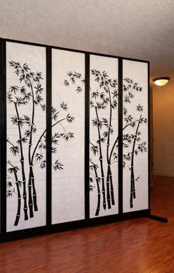 Elegant black & white bamboo folding screen with cozy modern vibes 🌿
