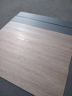 100 % waterproof vinyl floor 8mm the price is for box