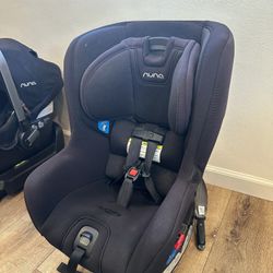 Nuna Rava Convertible Car Seat 