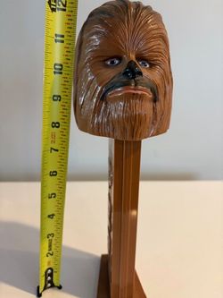 Star Wars CHEWBACCA Giant 12” Large Pez Dispenser Plays SW Theme Music 2005