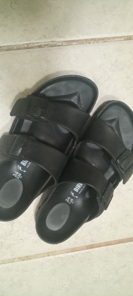 Birkenstock Women's Size 36 (6.5-7)
