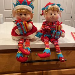 Boy & Girl Sitting Elves