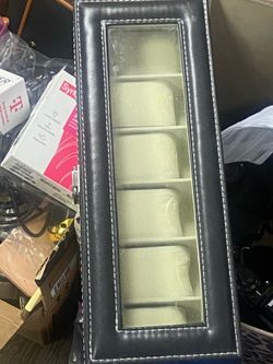 Watch display case for 6 watches