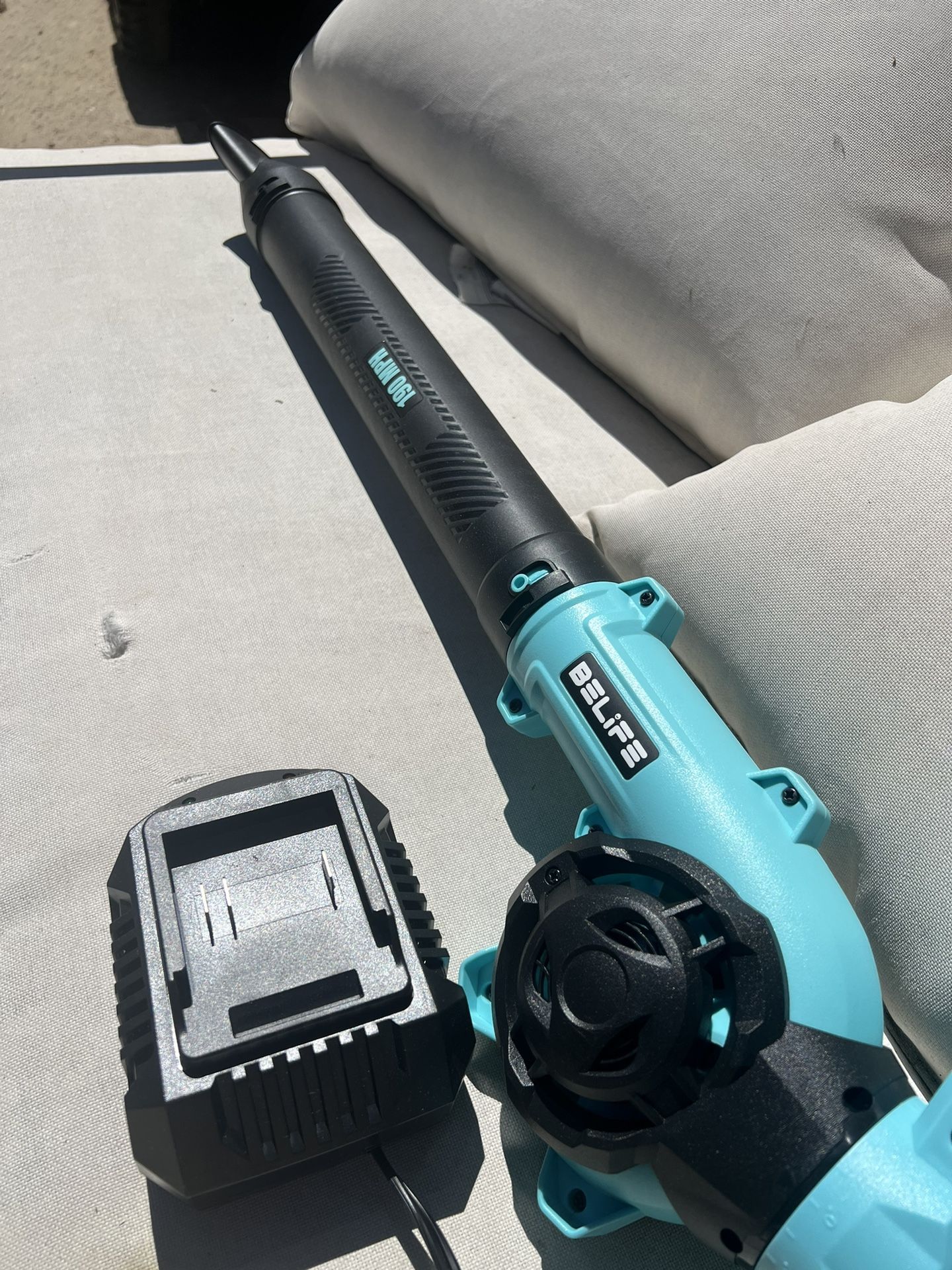 Leaf Blower
