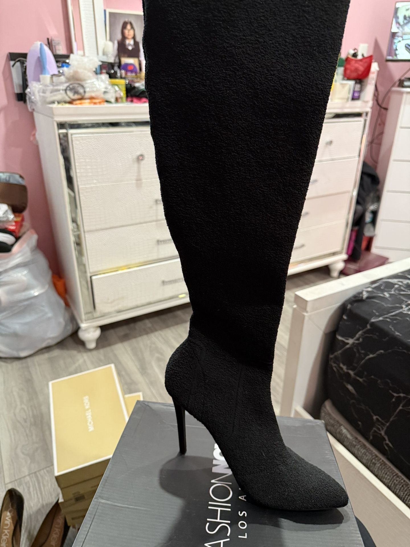 Fashion Nova High Heel Boots
