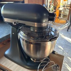 Kitchenaide Artisan Series Tilt-Head Mixer