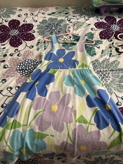 Girls dresses