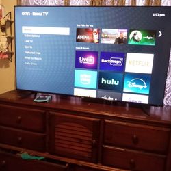 65 inch Roku tv