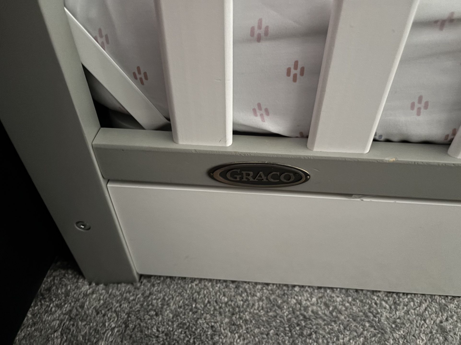 Graco Crib With Storage And Changing Table