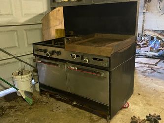 Garland has oven/stove